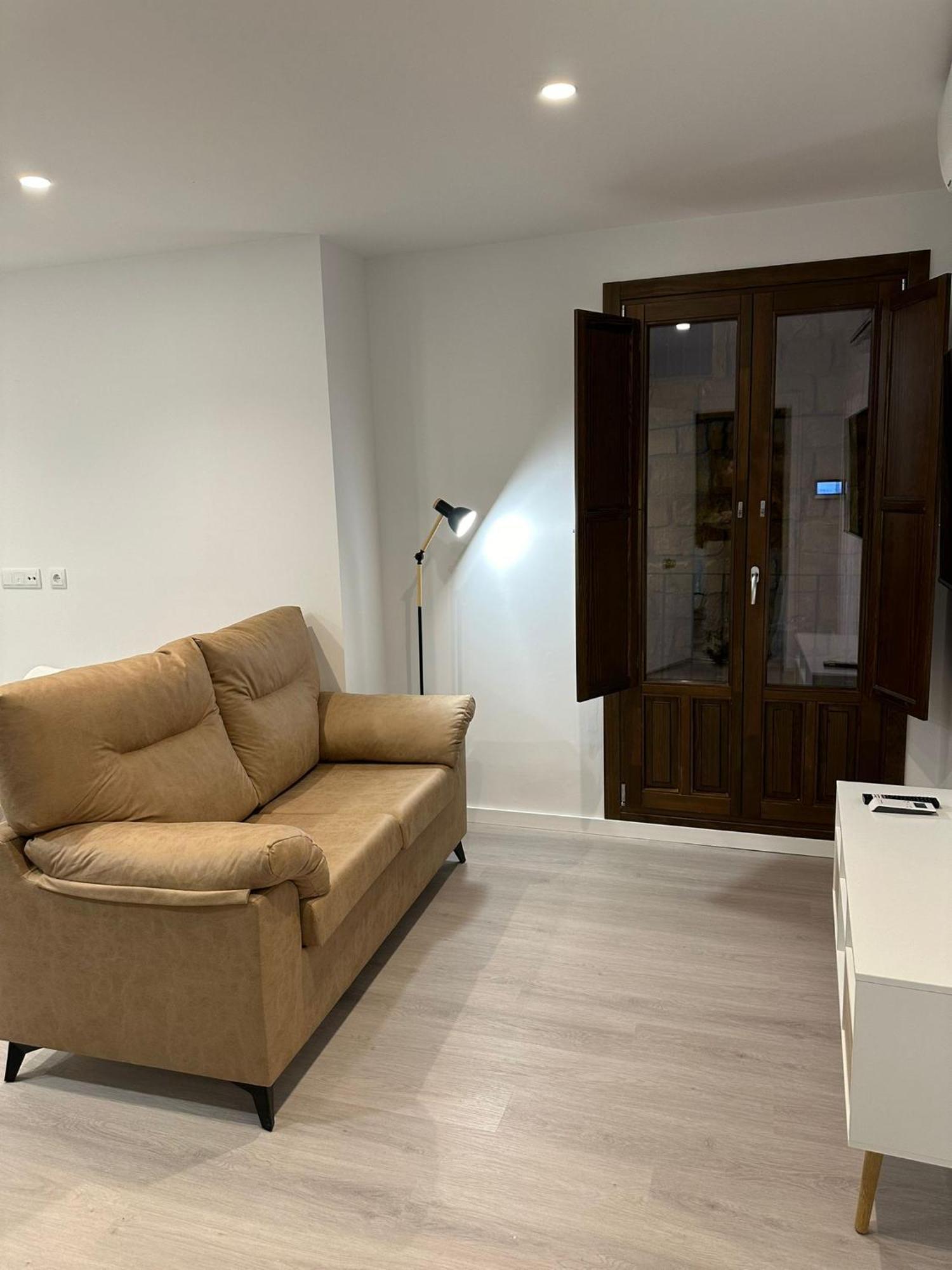 Apartamento Montiel 2 Apartment Ubeda  Bagian luar foto