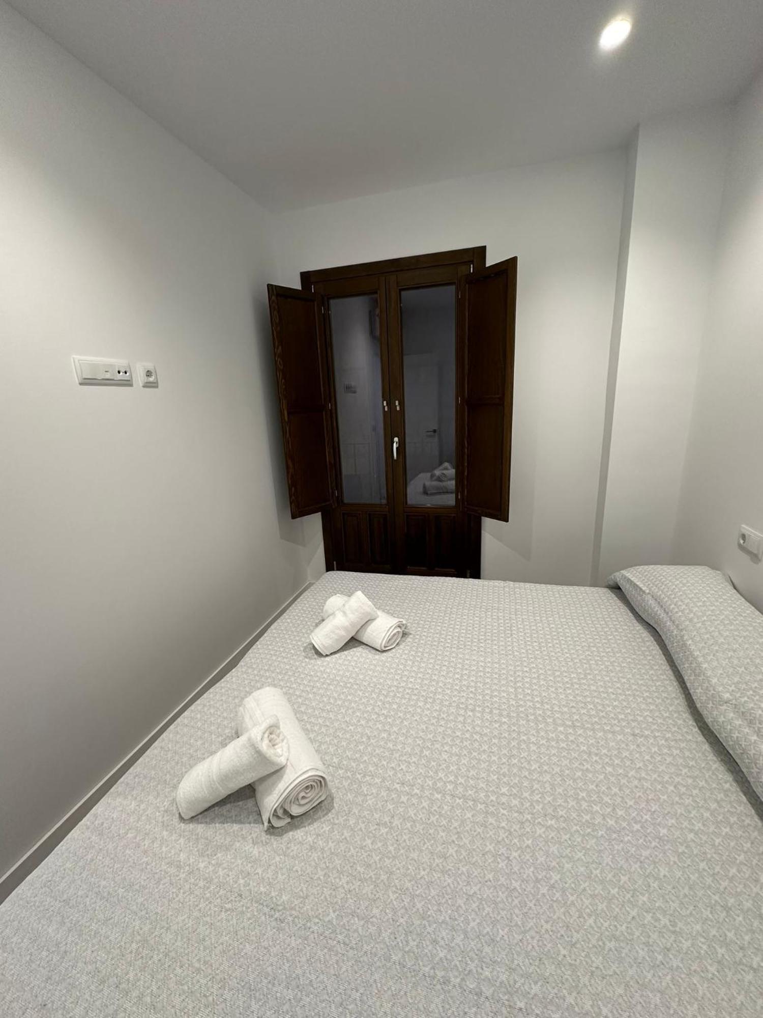 Apartamento Montiel 2 Apartment Ubeda  Bagian luar foto